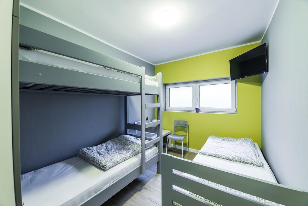 Hostel Filip 2 Gdansk Bagian luar foto