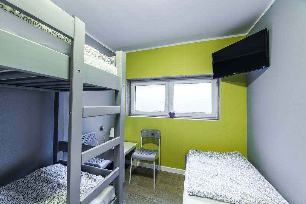 Hostel Filip 2 Gdansk Bagian luar foto