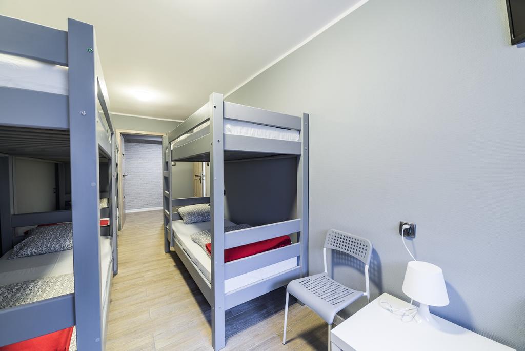 Hostel Filip 2 Gdansk Bagian luar foto